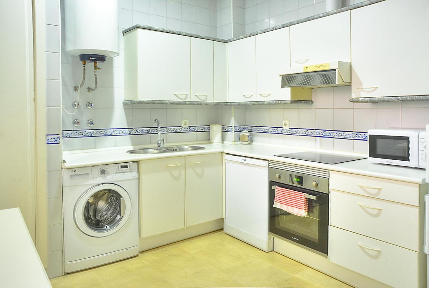 Apartamento Torre De La Plata Севиля Екстериор снимка