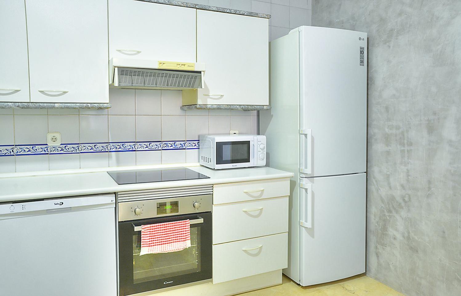 Apartamento Torre De La Plata Севиля Екстериор снимка